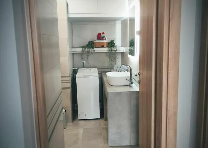 Zefi's House ヴォロス