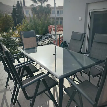 Appartement Zefi's House *